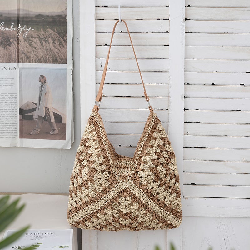 New Classical Geometric Pattern Woven Bag Xiaozhong All-match Fashion Straw Beach Vacation Bag Commuter Shoulder Bag for Women - Image 1