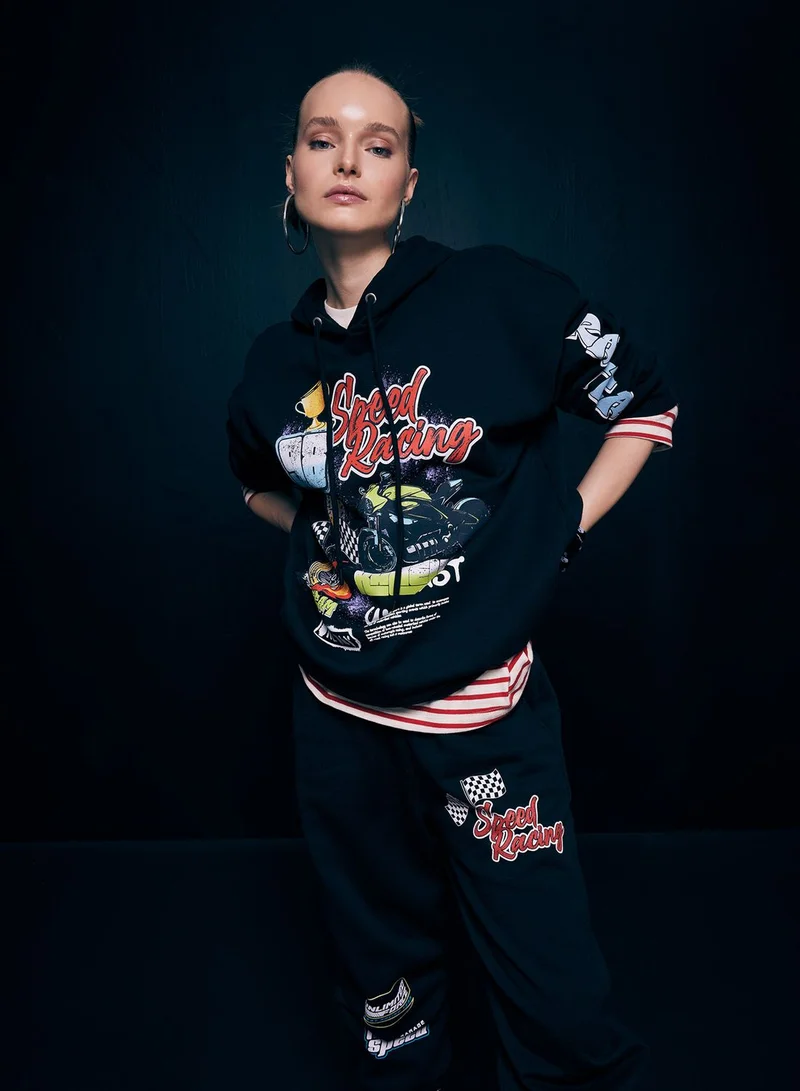 DeFacto Crew Neck Graphic Sweat Shirt