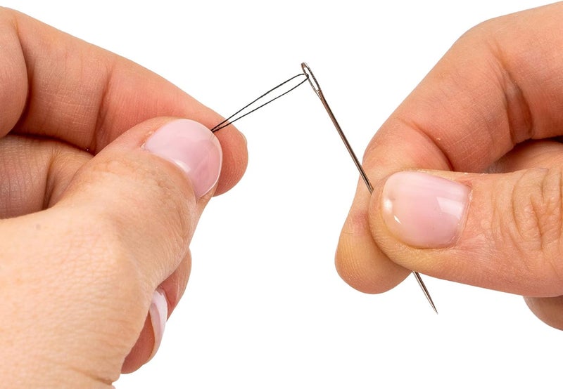 SINGER 60450 Hand Sewing Polyester Thread Duo Pack - 150 Yards Each in Black and White - Image 5