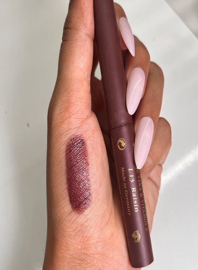 Just Gold Long Lasting Matte Finish Creamy matte lipstick with nourishment of vitamin E and Aloe vera L13 Raisin - Image 5