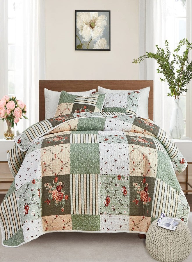 Flysheep Patchwork Quilt Set Full/Queen Size, 3 Pieces Green Floral Plaid Summer Bedspread Coverlet Set, Soft Microfiber Reversible Lightweight Bed Cover for All Season (90" x 90", 1 Quilt+ 2 Pillow Shams) - Image 1