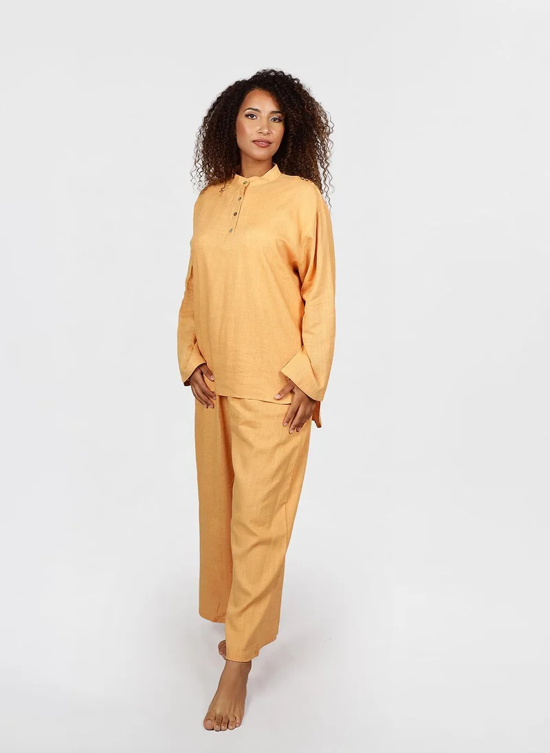 جيمي لي بوند Modest 2 PCS Linen Set of relaxed-fit top with a buttoned neckline and wide sleeves, paired with straight-leg trousers