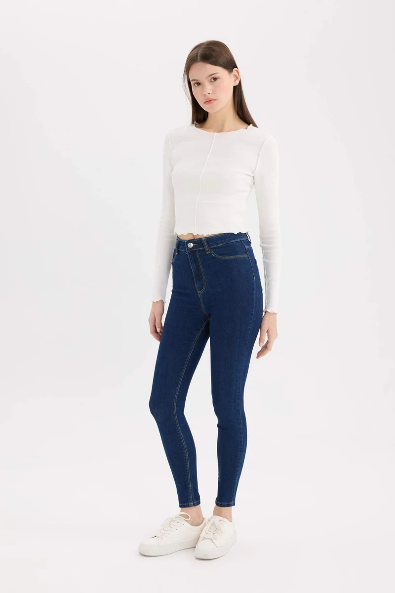 ديفاكتو High Waist Ankle Length Skinny Leg Basic Jeans