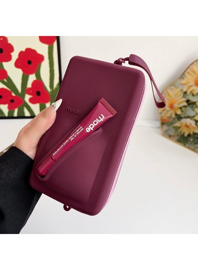 رود حقيبة رود بوتش مع حزام قابل للتعديل وملمع شفاه - حقيبة مستحضرات تجميل صغيرة انيقة للمكياج والسفر والضروريات اليومية (راسبيري ايه) - Image 2