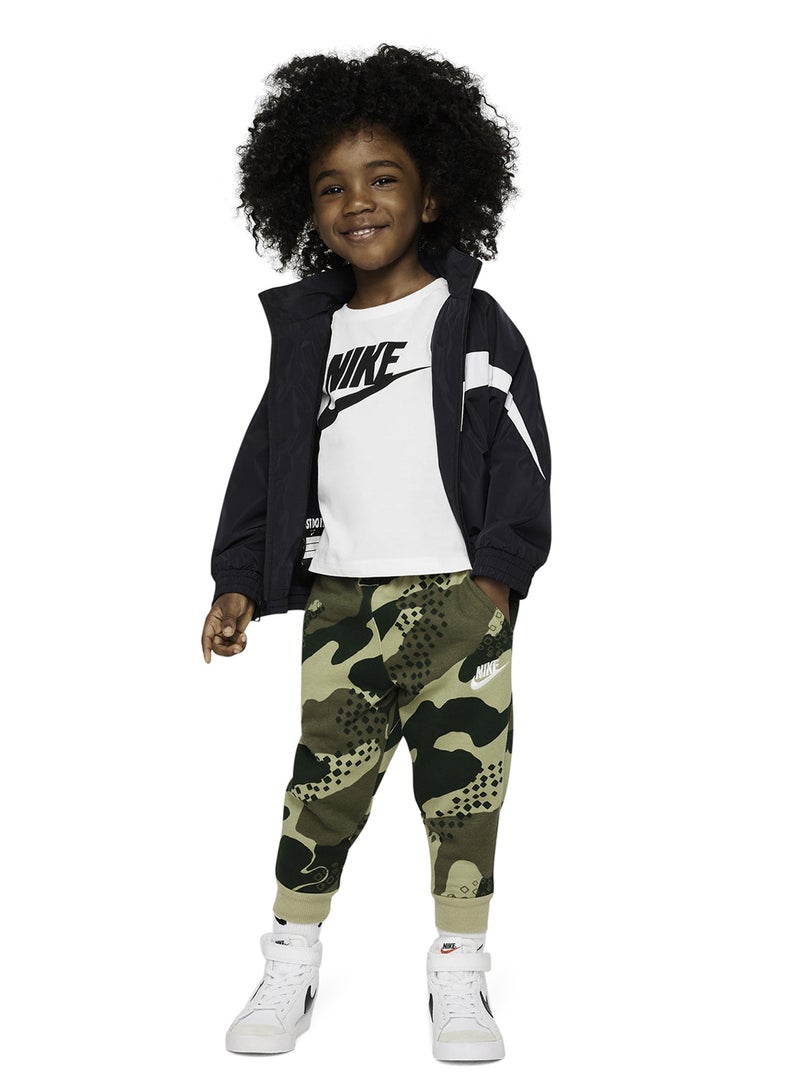 Nike Kids Futura Evergreen T-Shirt  - Image 4