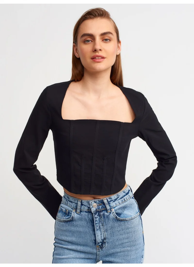 ديلفين 50138 Low-Rise Square Neck Top-Black