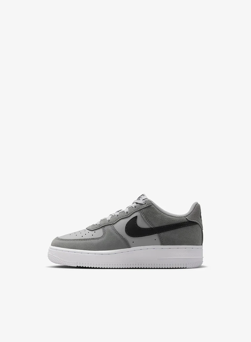 نايكي إير فورس  إيس بلس بي جي للشباب