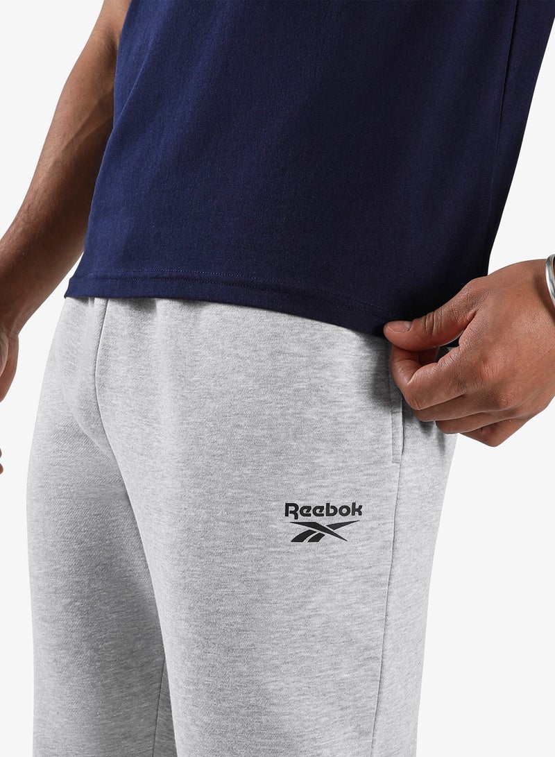 ريبوك بنطال اندريه بأساور وشعار صغير - Image 3