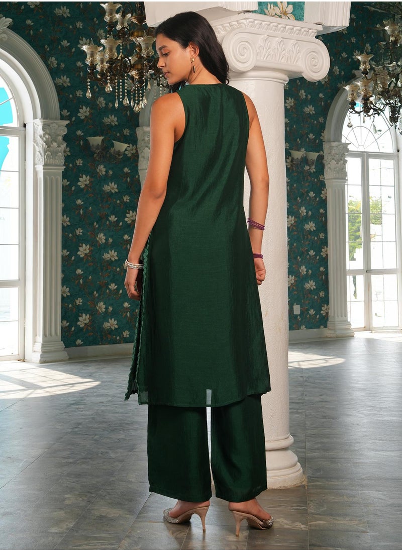  قصة Women's Emerald Green Noir Ensemble Kurta Set  - Image 4