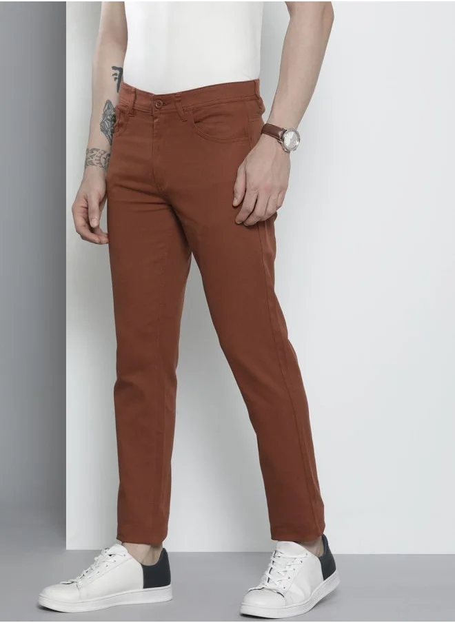 The Indian Garage Co Men Slim Fit Solid Mid-Rise Stretchable Chinos