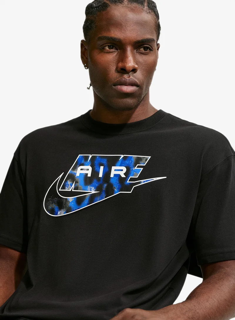 Nike BLACK Nsw Air Aop T-Shirt for Men | Best Price UAE