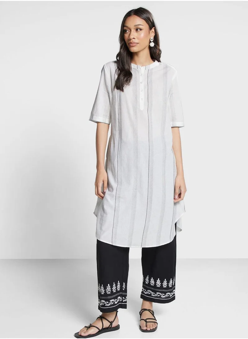 Fabindia Striped Crew Neck Kurti