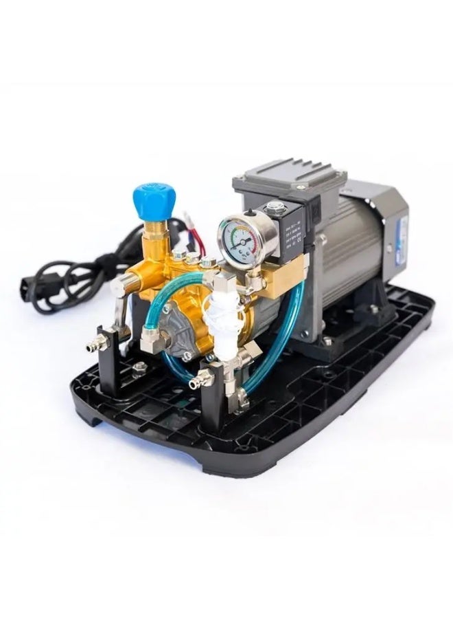 نظام آلة الضباب عالية الضغط FG-300، 220 فولت/50-60 هرتز، قابس المملكة المتحدة، 3.0 لتر/دقيقة، محرك 250 واط، 3 مكابس، مضخة 70 بار، مروحة أمامية، قابس المملكة المتحدة، 60 قطعة، نظام فوهات 0.15 مم، حامل أنابيب؛ أنبوب نايلون (60 مترًا) + مجموعة كاملة من قاطع الأنابيب، نظام مفتاح لمس للتبريد الخارجي، متوفر بألوان عشوائية. - Image 2