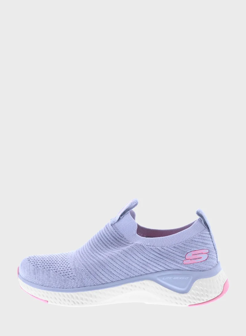 SKECHERS Solar Fuse