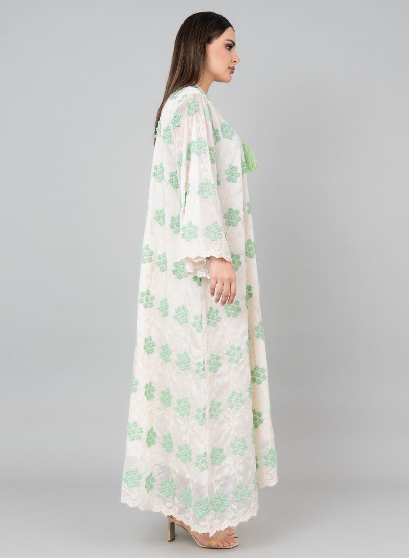 اكسا جلابية مطرزة بنقوش زهور أورا خضراء - Image 3