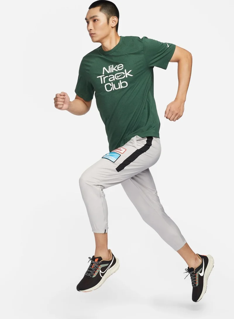 Nike Dri-Fit Track Club Hyverse T-Shirt