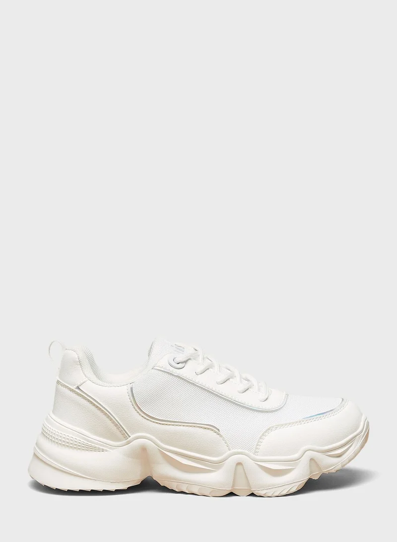 MISSY Lace Up Low Top Sneakers
