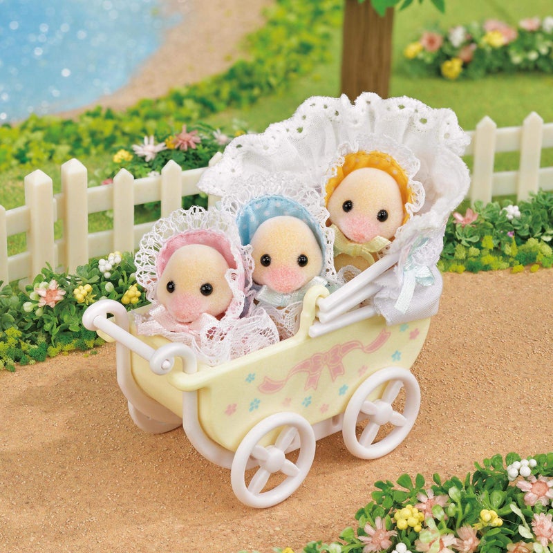 Epoch Sylvanian Family Seasonal Duck Mitsugo Sanpo Set, C-63 ST Mark Certified, For Ages 3 and Up, Toy Dollhouse Sylvanian Families Epoch Epoch - Image 3