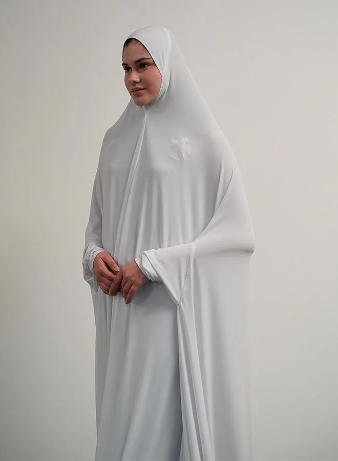 جميلة جميلة لباس الصلاة