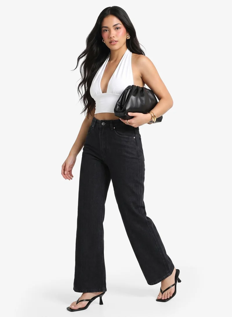 Mid Rise Straight Fit Jeans