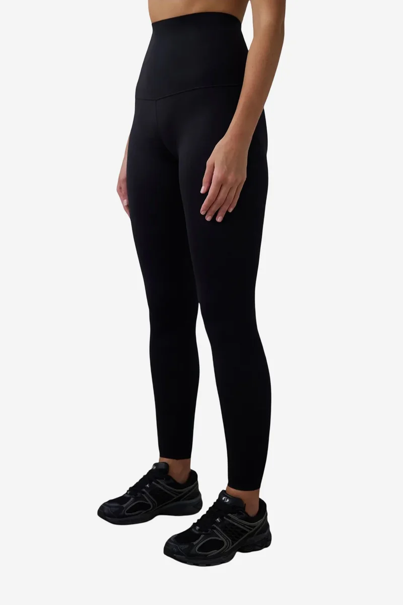 بنتي PENTI Extra High Waist Miracle Pop Up (Push Up) Leggings