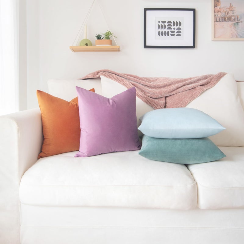 Monday Moose Decorative Throw Pillow Cover Comple Cance Cance Set من 4 تصاميم ناعمة مخملية عصرية مزيج ومطابقة لإدراج وسادة ديكور المنزل غير مدرجة (20 × 20 بوصة أرجوانية/البط البري) - Image 3