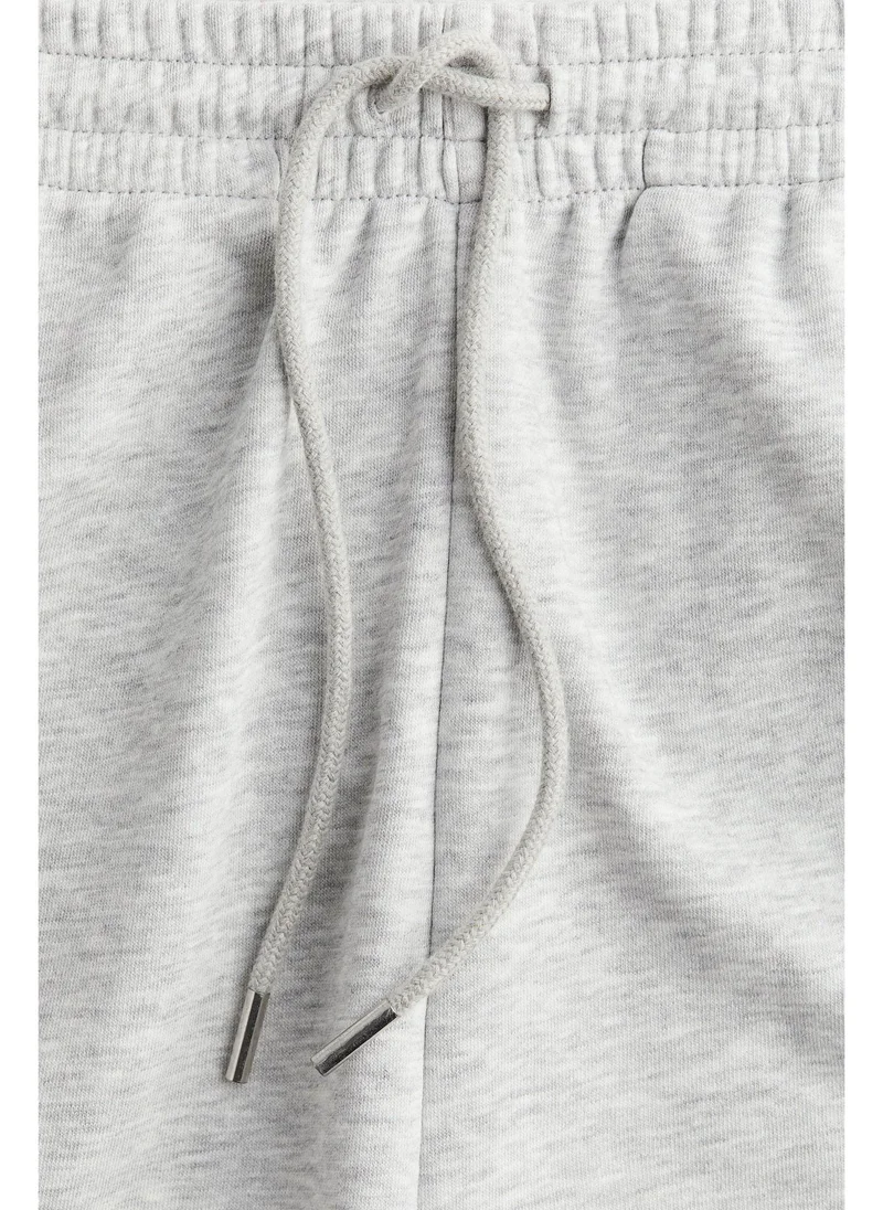 اتش اند ام Sweatshirt shorts