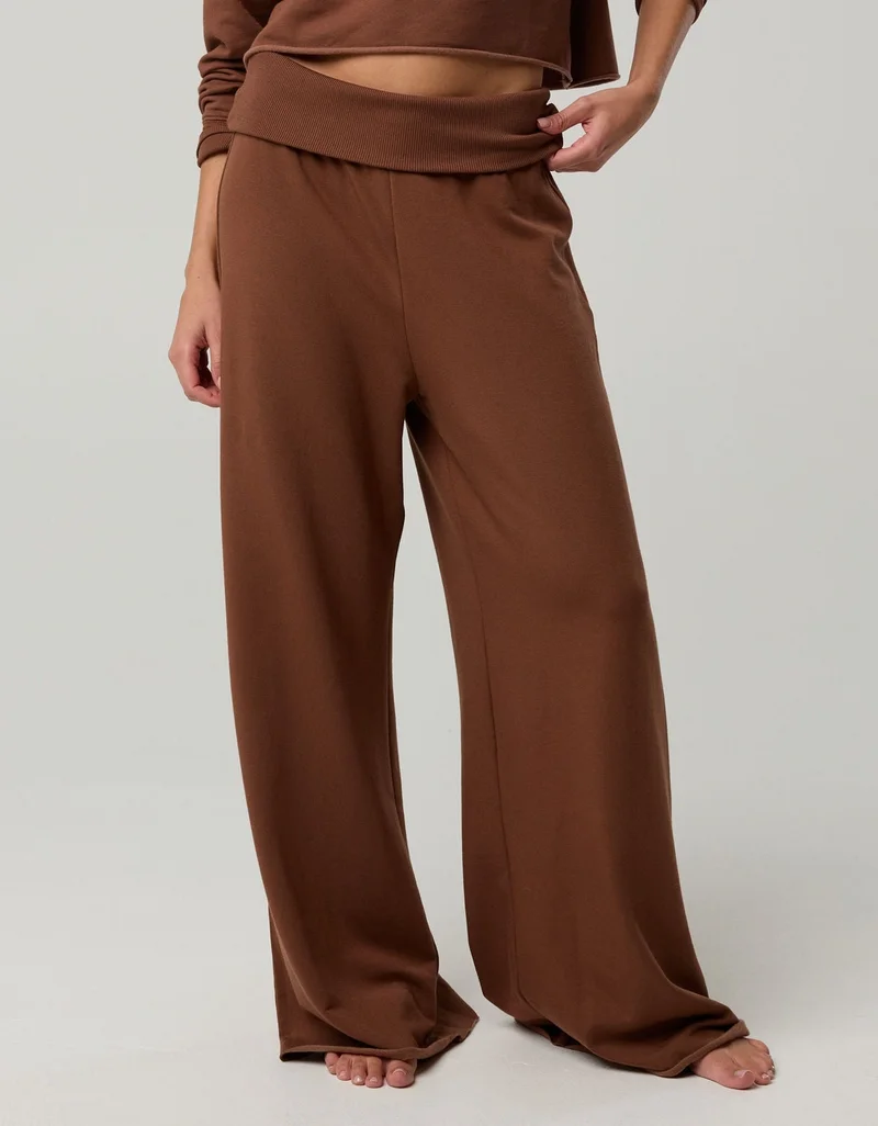 Aerie  OFFLINE By Aerie OTT Fleece Super Wide Leg Foldover Pant for Women | Best Price UAE