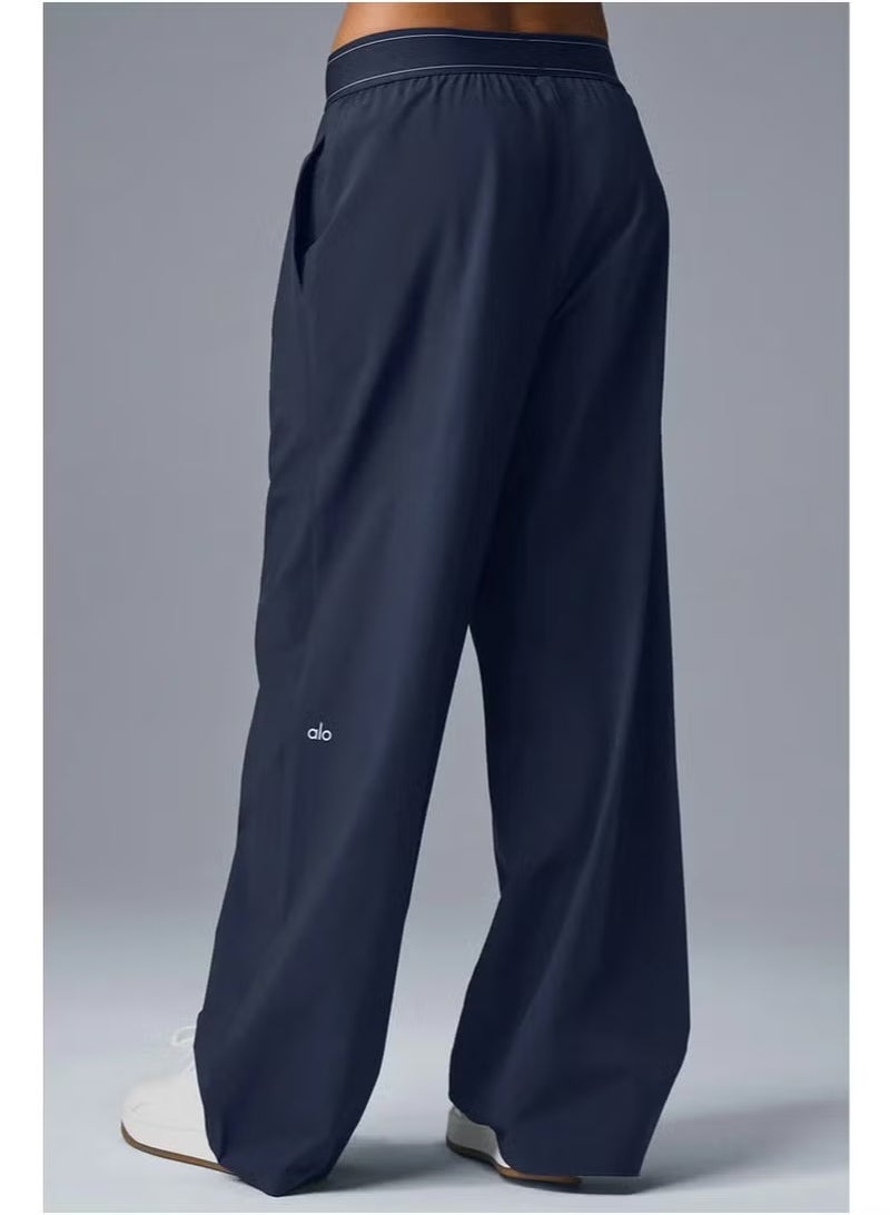 ALO Yoga 30 Inseam Suit Up Trouser, Regular Fit Wide Leg Pants for Women (Designed for Heights 5'7 Under) - Navy - Image 3