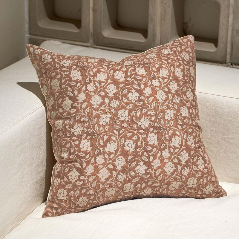 DOMVITUS Floral Pillow Covers 18x18 Throw Pillows for Couch Floral Print Pillow Cover Decorative Neutral Accent Throw Pillow Covers for Living Room 1PC Brownish Orange