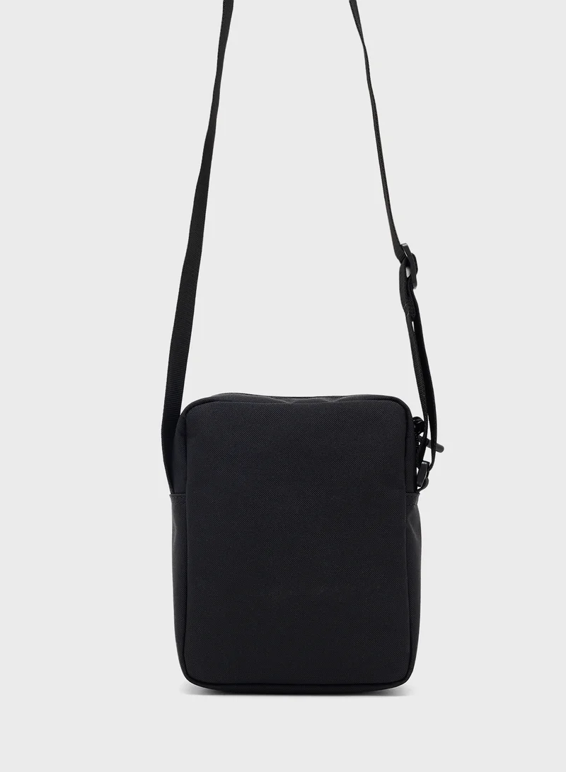 لاكوست Essential Cross Body Bag