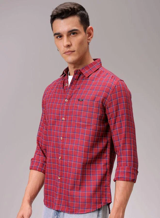 The Indian Garage Co Men Slim Fit Checkered Full Sleeves Spread Collar Casual Shirt