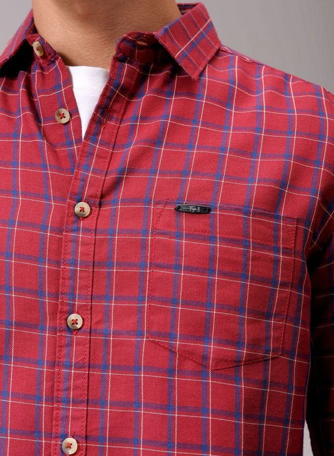 The Indian Garage Co Men Slim Fit Checkered Full Sleeves Spread Collar Casual Shirt