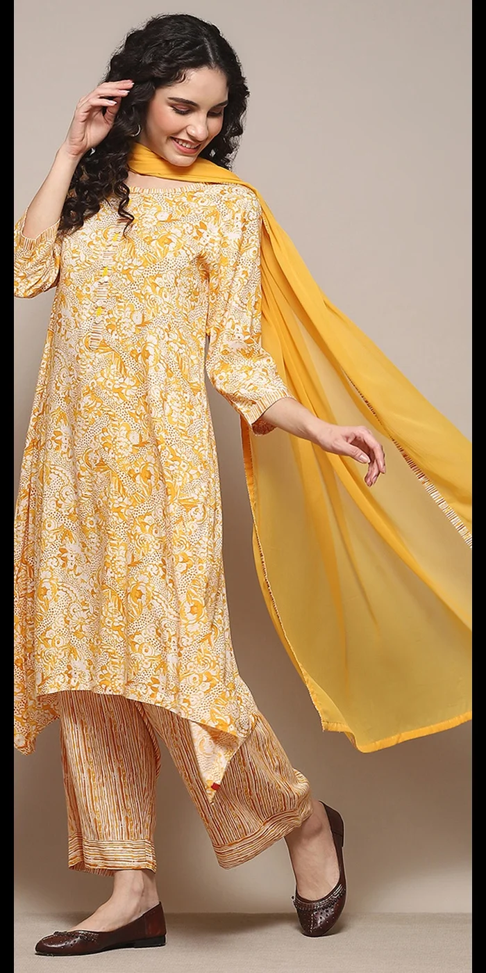 بيبا مجموعة بدلة الرايون الصفراء المستقيمة