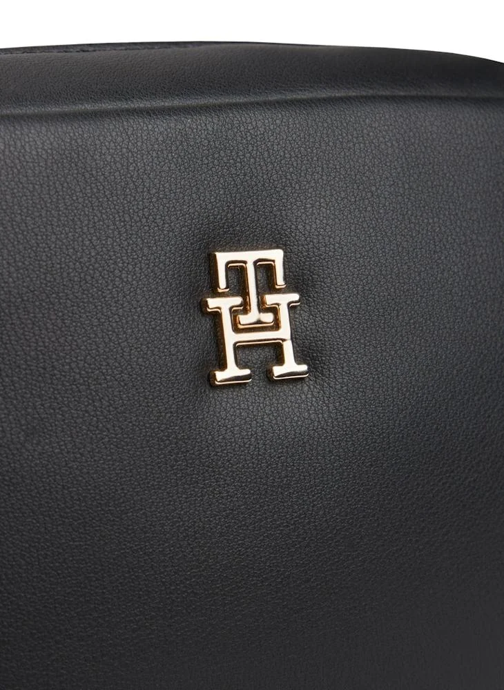 TOMMY HILFIGER  Popette Soft Camera Bag for Women | Best Price UAE