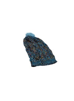 The winter ice cap is made of durable, high-quality wool yarn