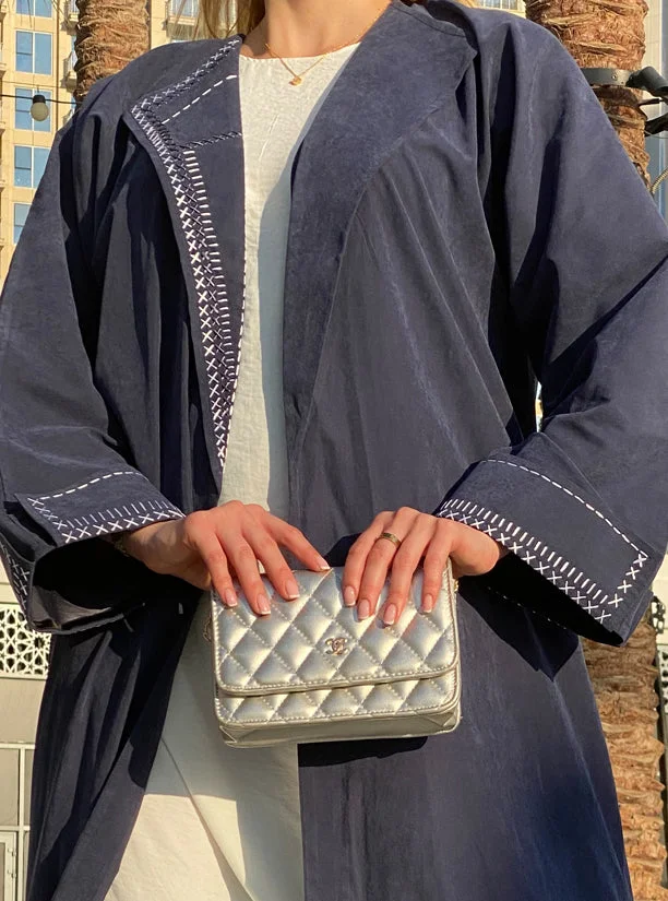 مويستريت عباية مطرزة بستايل