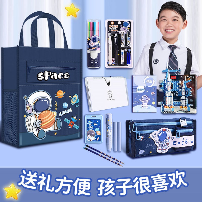 School Opening Gift Bag Stationery Gift Box Suit Birthday Gift For Primary And Secondary School Students School Supplies Astronaut Stationery Suit - Image 3