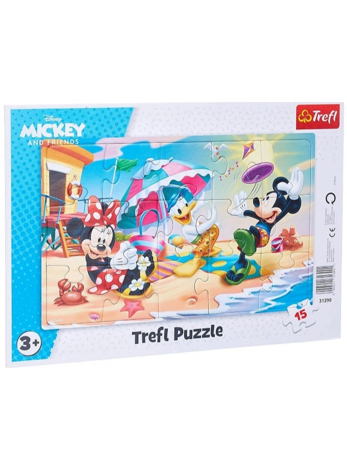 Trefl Disney Characters Play on the Beach Puzzle - 15 Pieces - Image 1