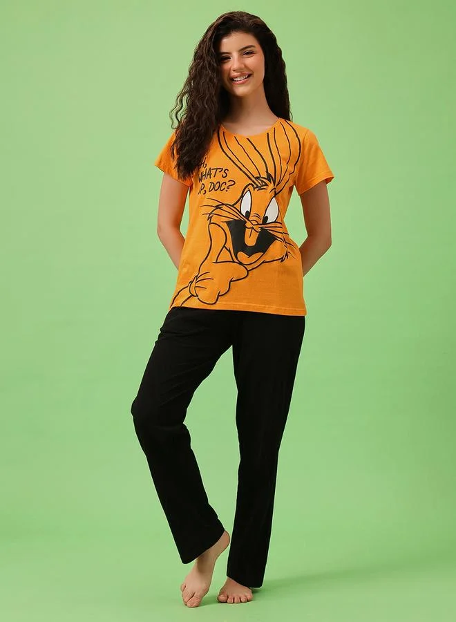 Clovia Bugs Bunny Print T-Shirt and Pyjama Set
