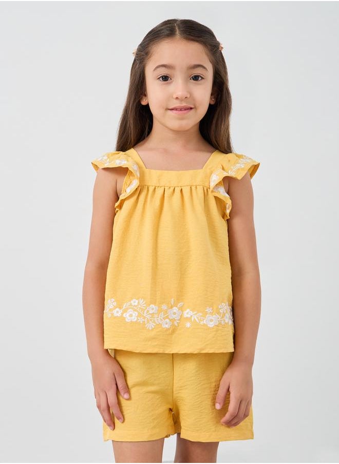 Styli Styli Girls Embroidered Ruffled Sleeves Blouse and Shorts Set  - Image 2