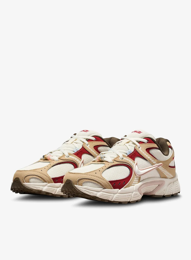 نايكي Women's V5 RNR Shoes