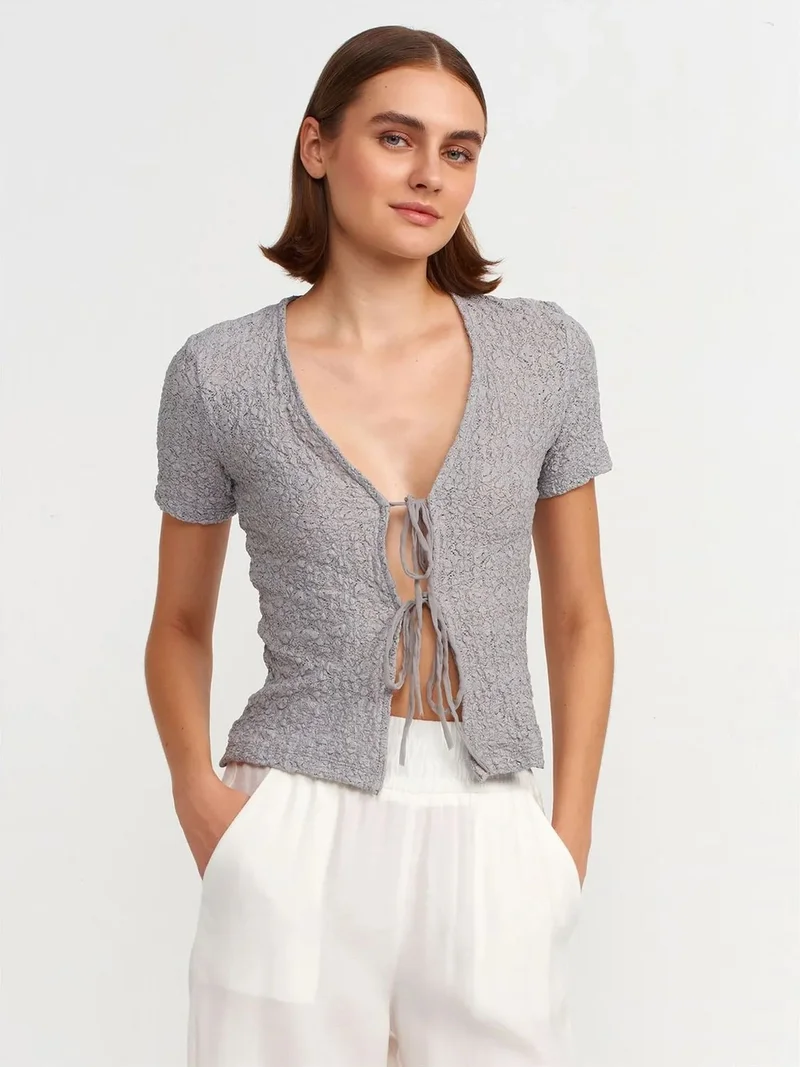 ديلفين DILVIN Fitted Crop Lace Blouse With Tie Front