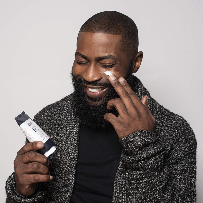 Scotch Porter Moisture Defend Face Lotion for Men | Controls Shine, Sooths & Evens Out Skin Tone | Free of Parabens, Sulfates & Silicones | Vegan | 4oz Bottle - Image 2