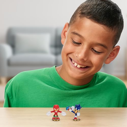 AKEDO Sonic The Hedgehog Versus Pack with Sonic and Knuckles, Mini Collectable Battling Action Warriors, 2.25 Inches Tall, Contains 2 Battle Controllers - Image 3