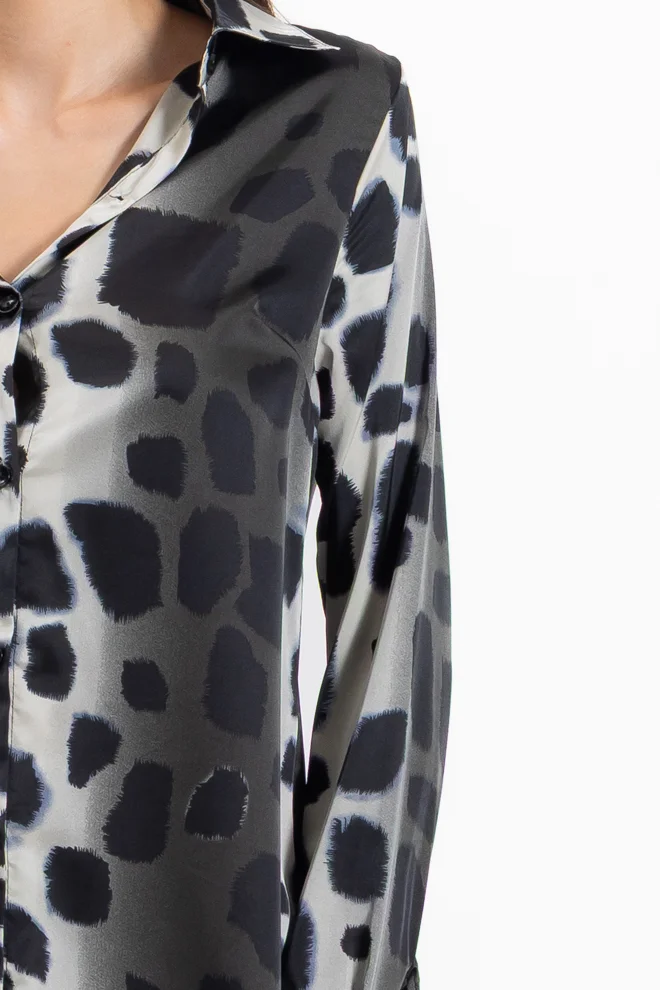 SHAPES ANIMAL PRINT SATIN SHIRT SET