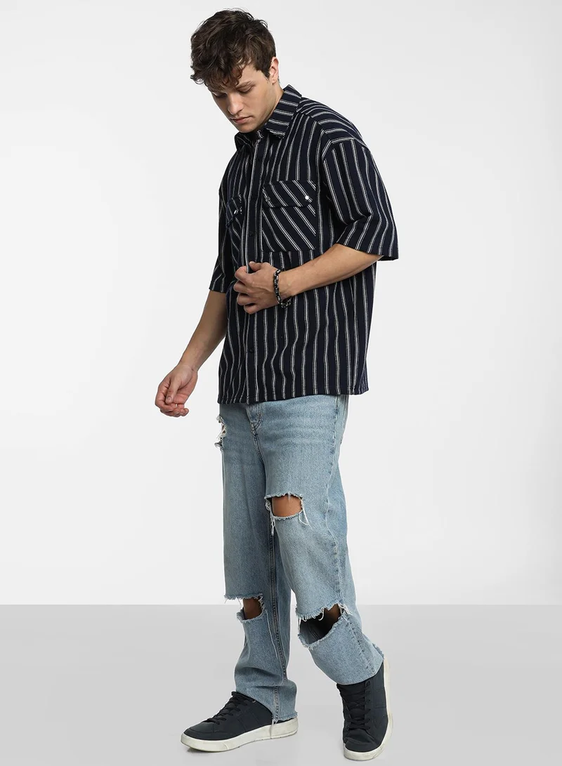 كامبوس سوترا Men's Navy Blue Utility Halo-Stripe Oversized Shirt