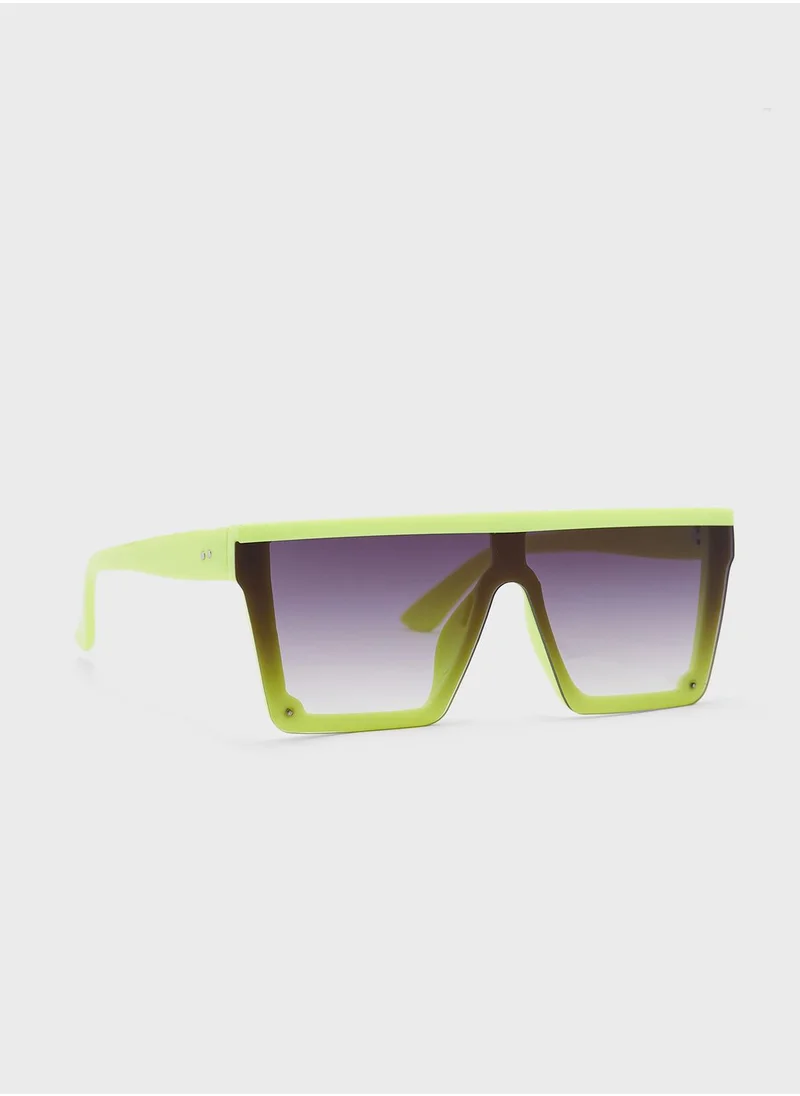 Ginger Oversized Sporty Shield Sunglasses