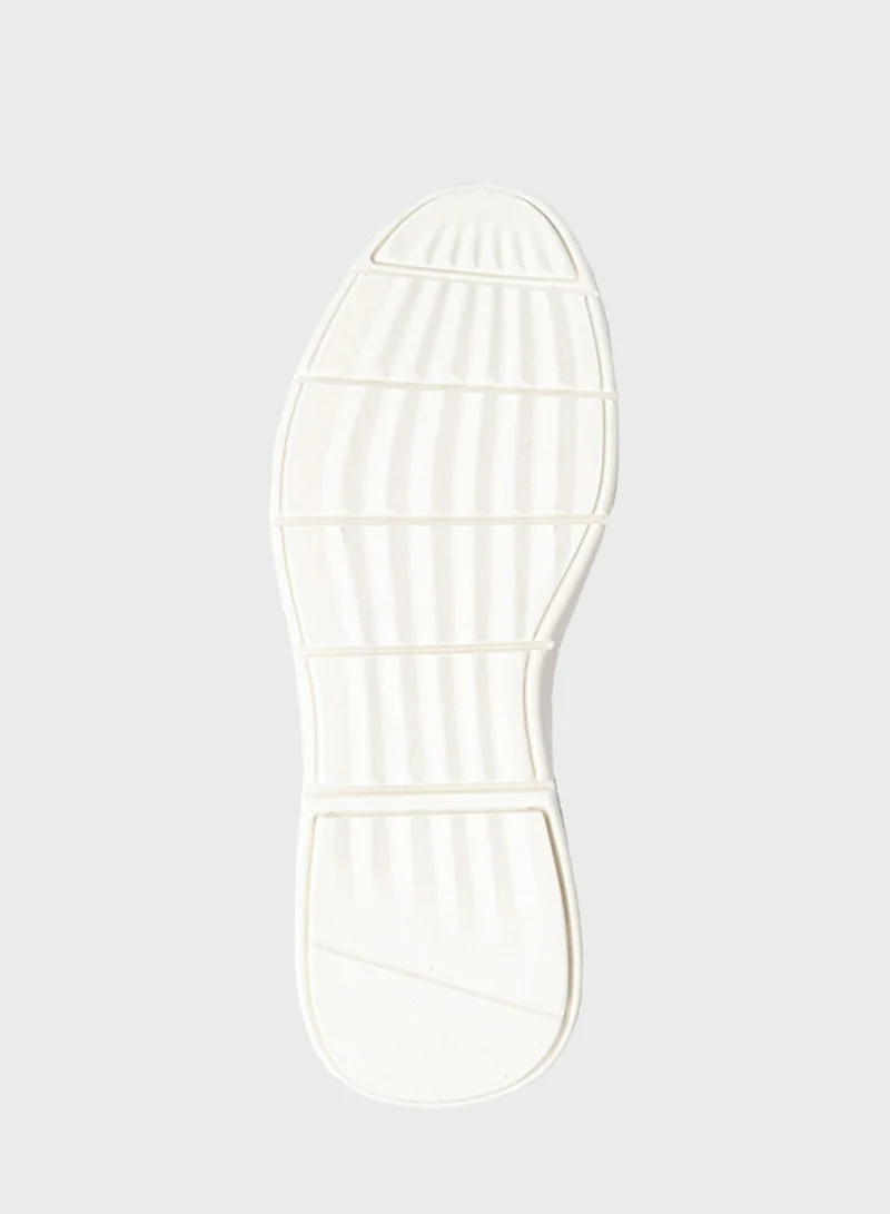 لانجوتش Urban Sneakers