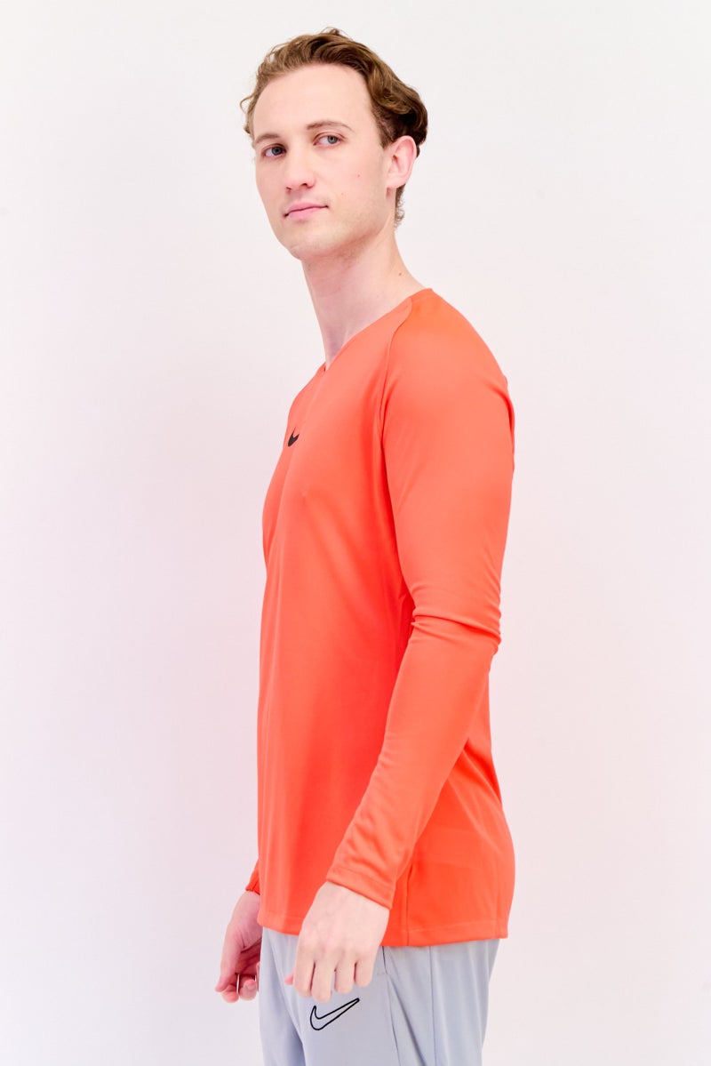 Nike قميص كرة القدم للرجال بتصميم ضيق بأكمام طويلة، أحمر ساطع - Image 2